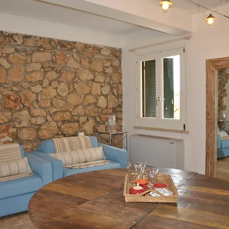 아파트 Nido Del Pellegrino